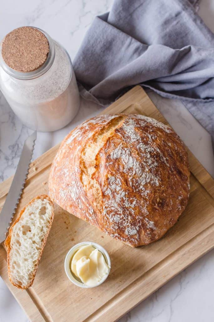 Crusty No Knead Dutch Oven Bread