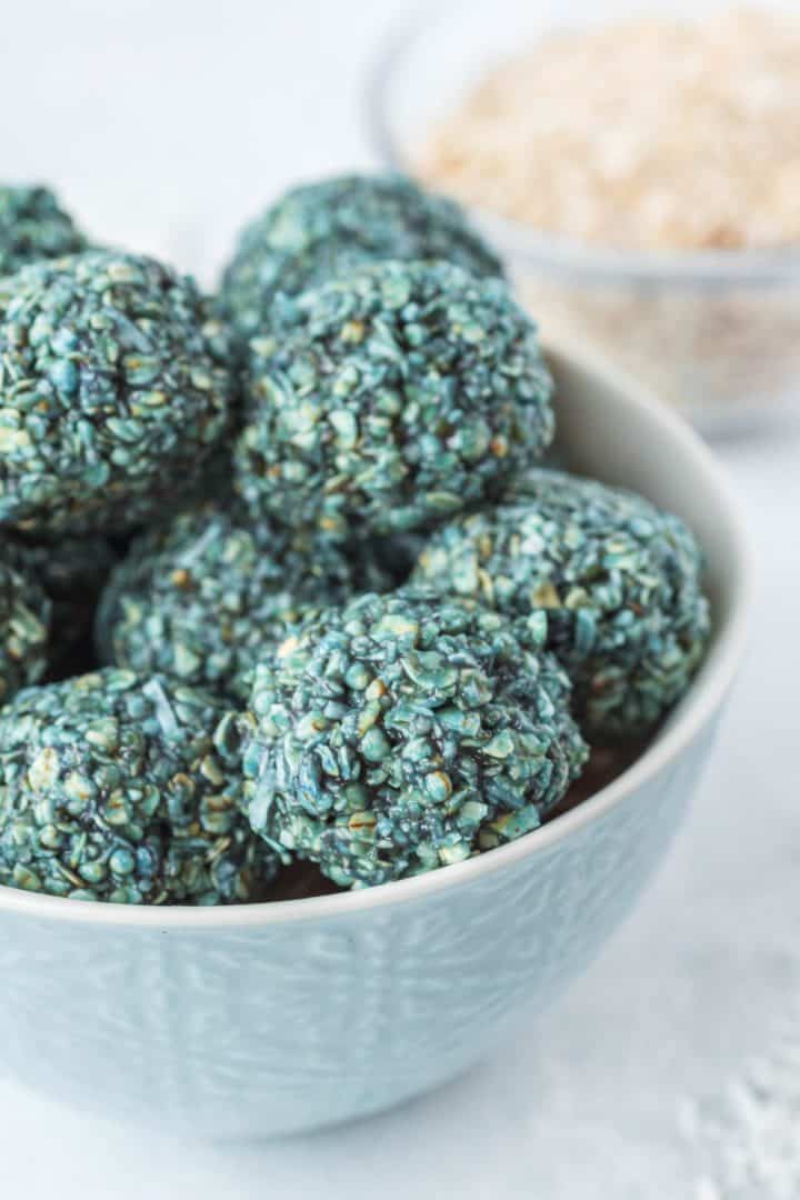 close up on the energy balls in a bowk.